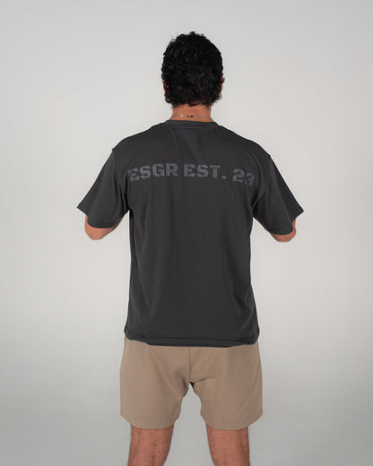 UNISEX PUMP TEE - MR MISTY (CHARCOAL BLACK)