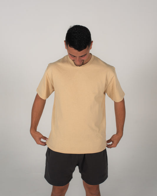 MENS PUMP TEE - CARAMEL