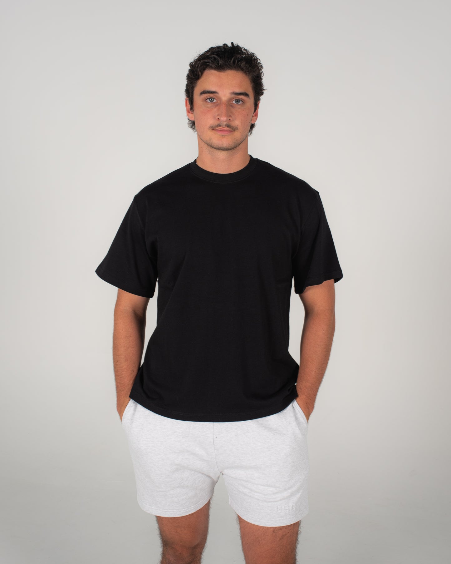 UNISEX PUMP TEE - JET BLACK