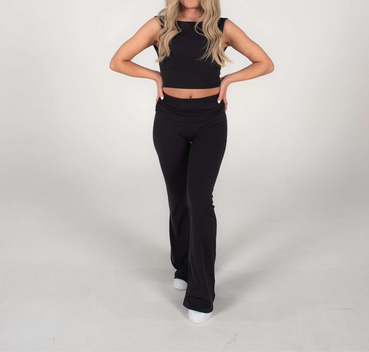 COMFORT X LOUNGE TOP - BLACK